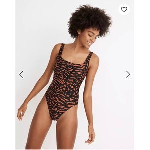 NWT Madewell Second Wave Square-Neck Tank OnePiece Swimsuit in Animal Attraction